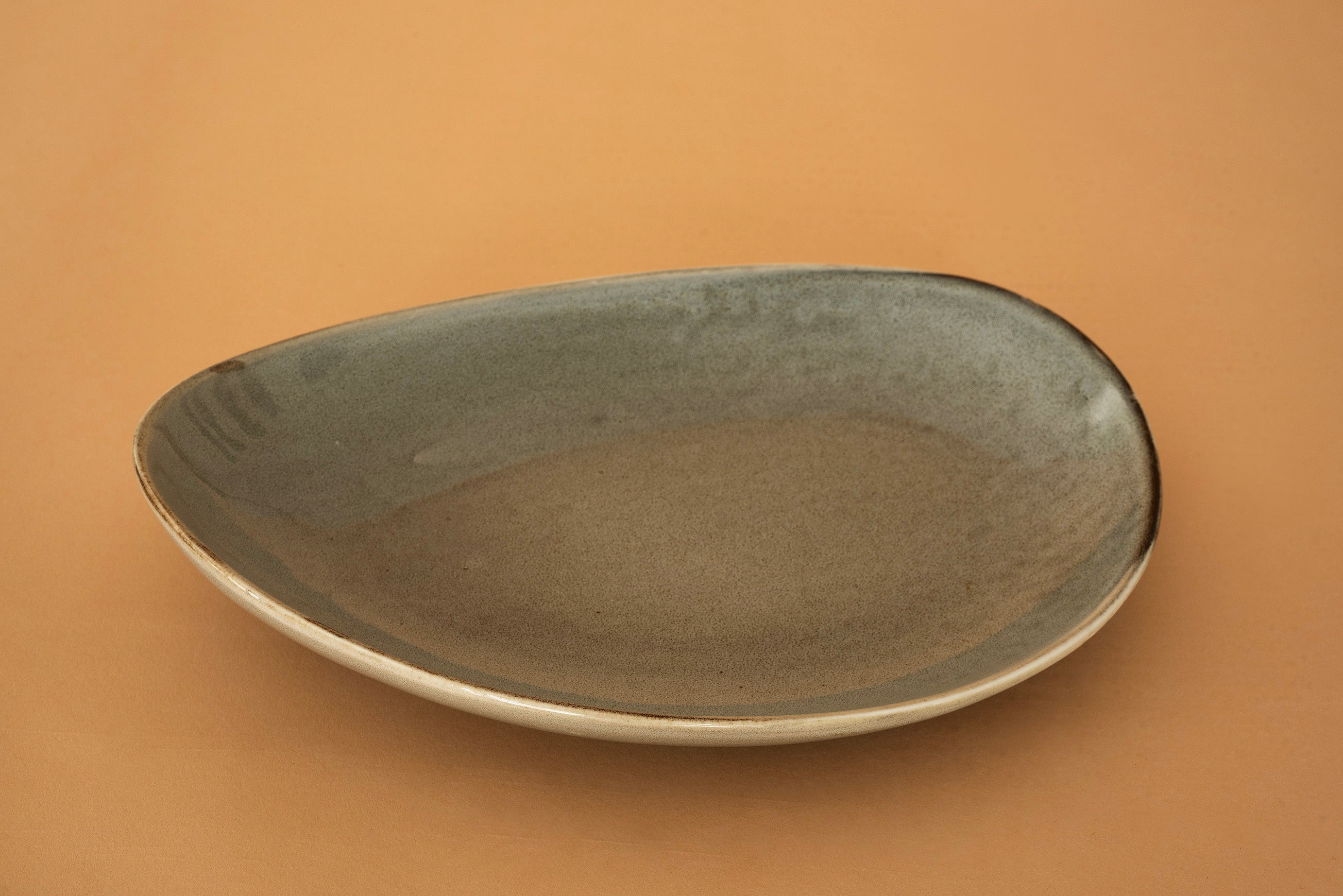 Cinder Serving Plate