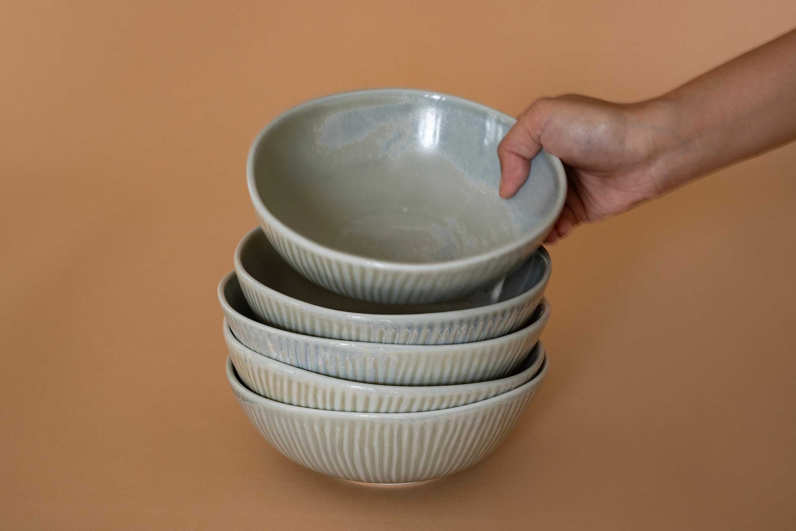 Drift Bowl in Mist Grey