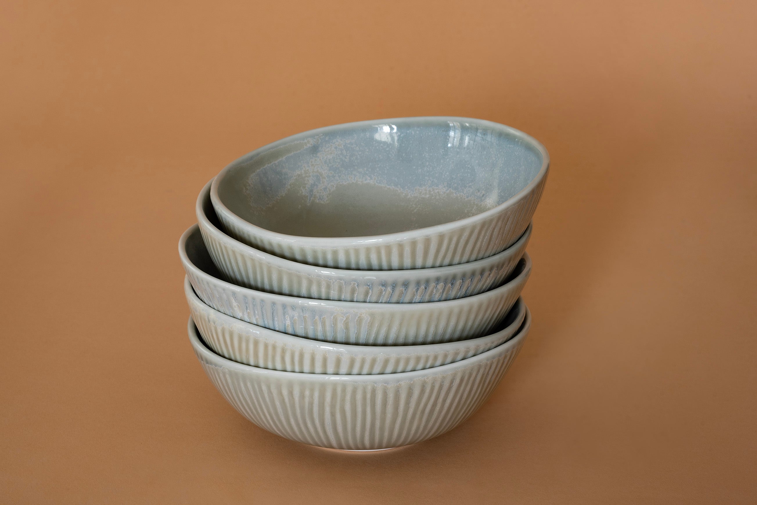 Drift Bowl in Mist Grey