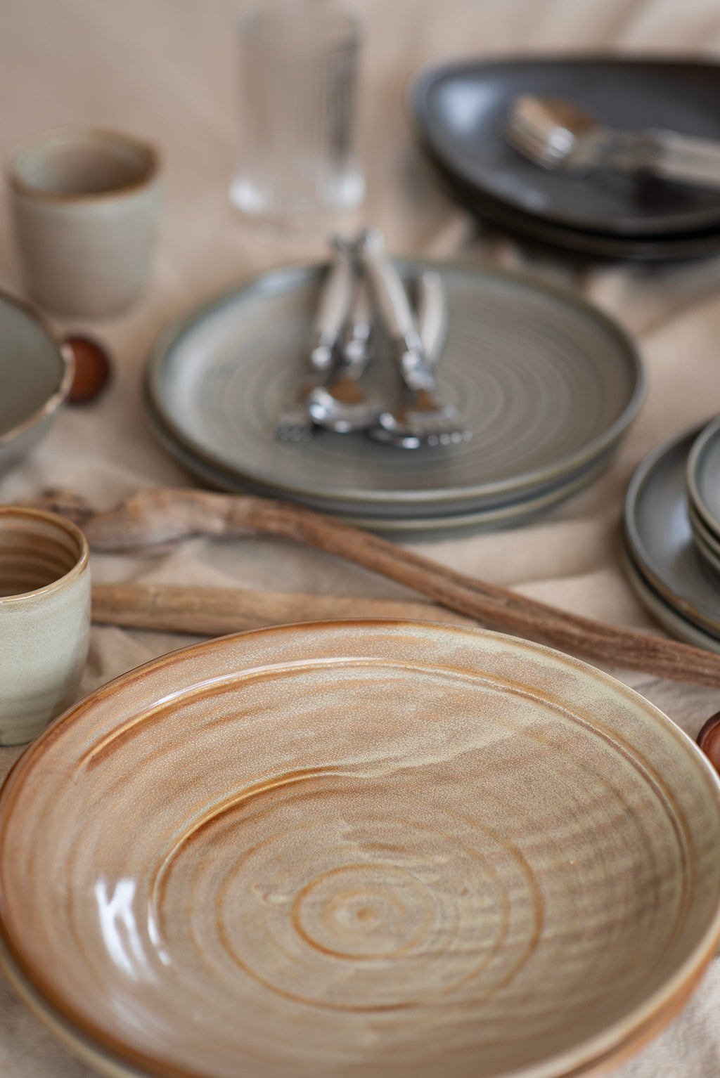 Fired Earth Serving Plate