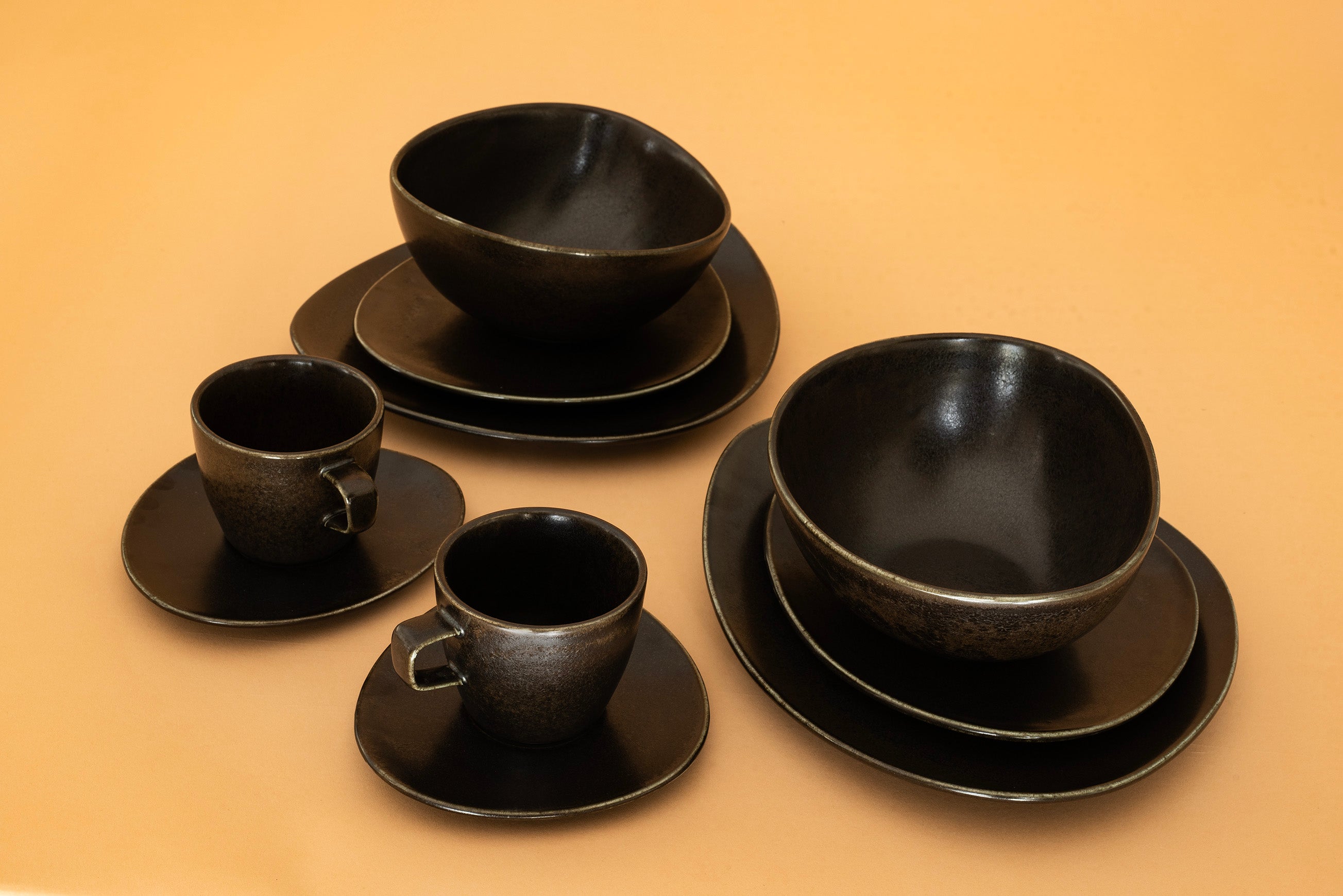 Noir Bowl